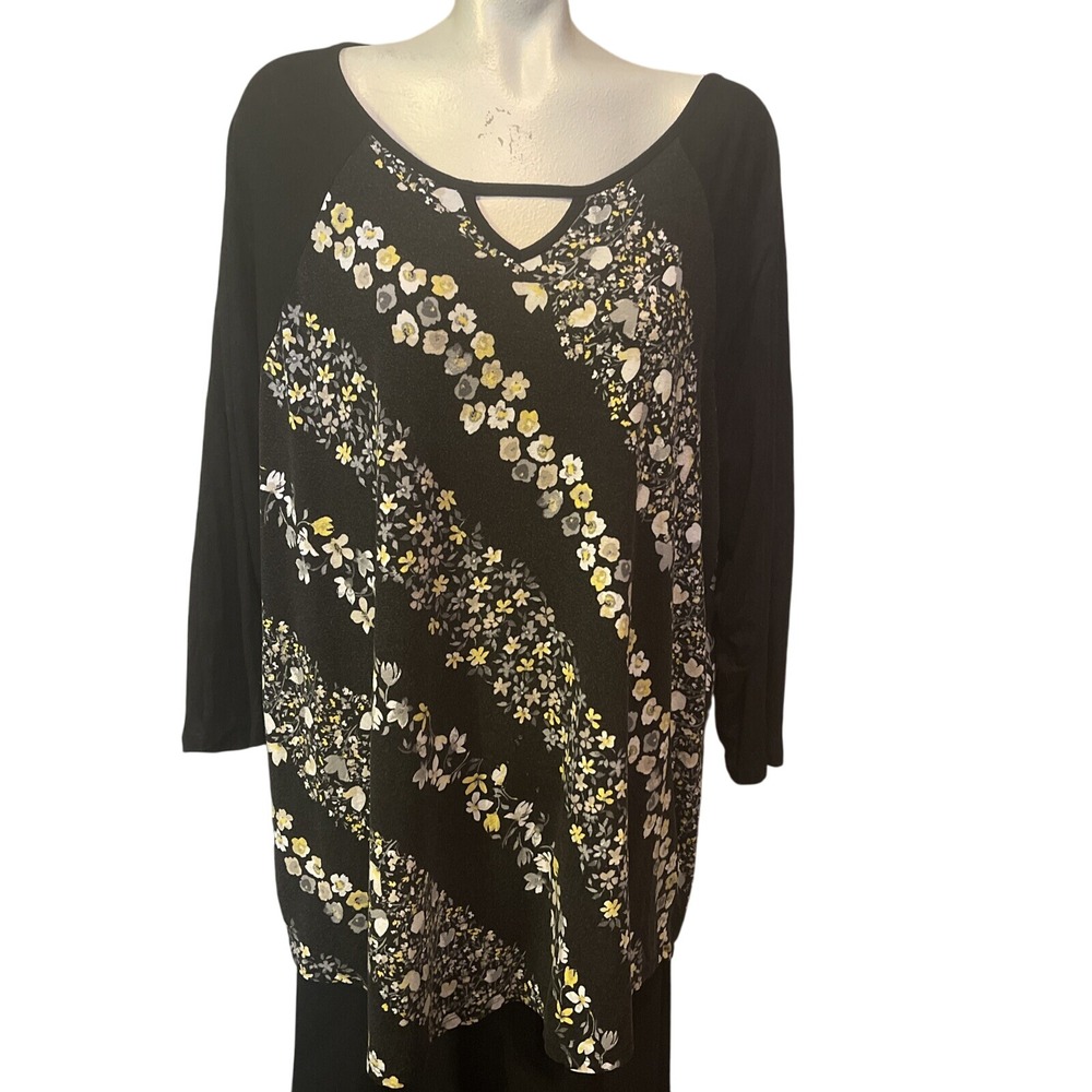 Est. 1946 Floral Raglan Sleeve Cutout V-Neck Top Black 18/20W